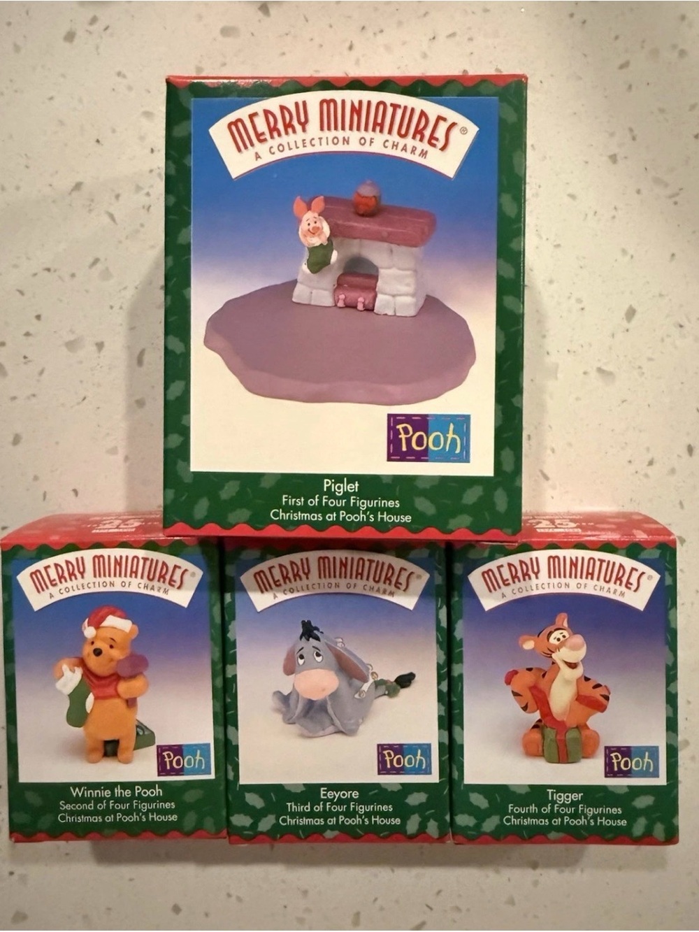 1999 Hallmark Merry Miniatures Christmas at Poohs House Disney Set 4 Boxed